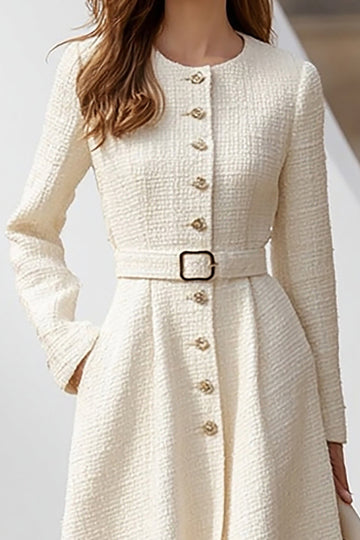 Robe de travail à simple boutonnage ivoire avec ceinture